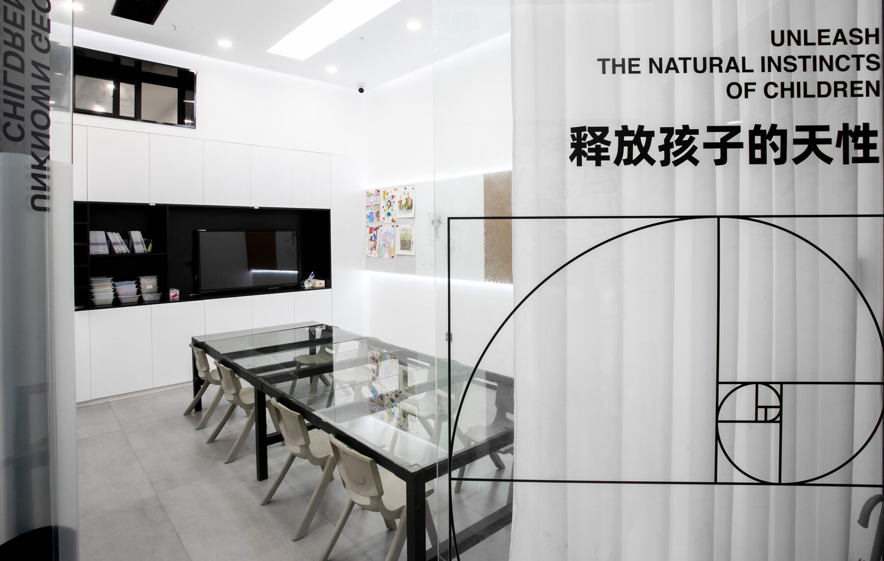 兼顾书法与美术教学的专业教室
